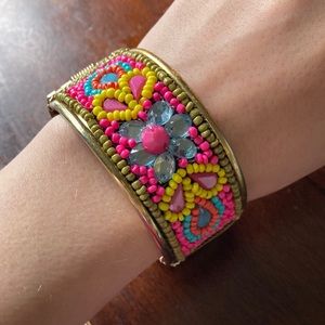 Bangle bracelet